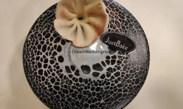 Guru Sweets And Cream Parlour